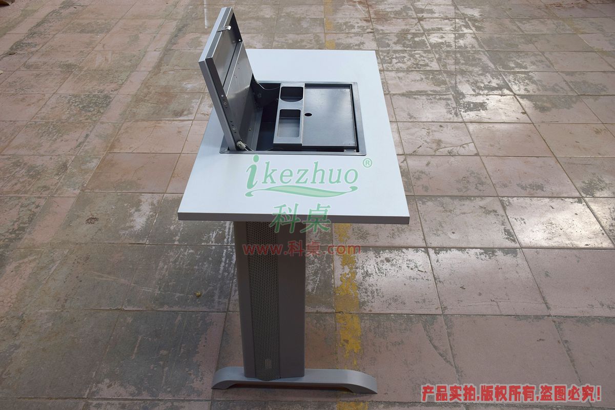 科桌家具,手動翻轉(zhuǎn)器,單人金屬腳架手動箱體翻轉(zhuǎn)電腦桌K12-B 科桌家具,翻轉(zhuǎn)電腦桌,單人金屬腳架手動箱體翻轉(zhuǎn)電腦桌K12-B.jpg